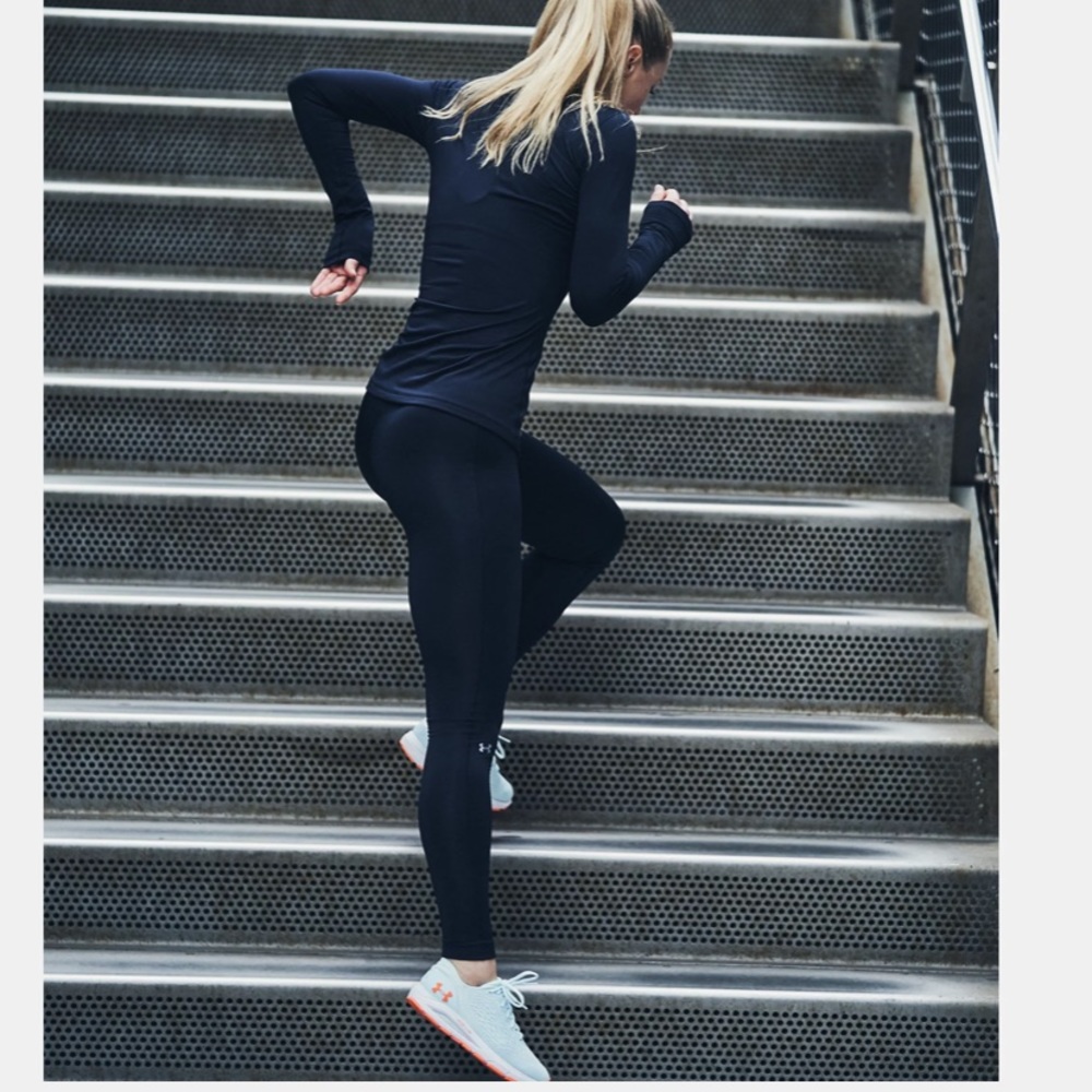 Under Armour women’s black leggings tights size m